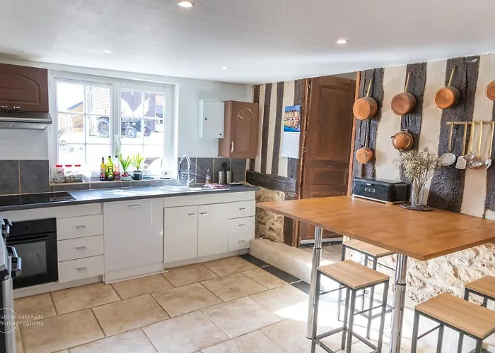 فيلة Le Domaine De La Desiree ليزيو